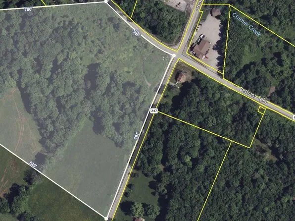 651 Creamton Dr, Pleasant Mount, PA 18453