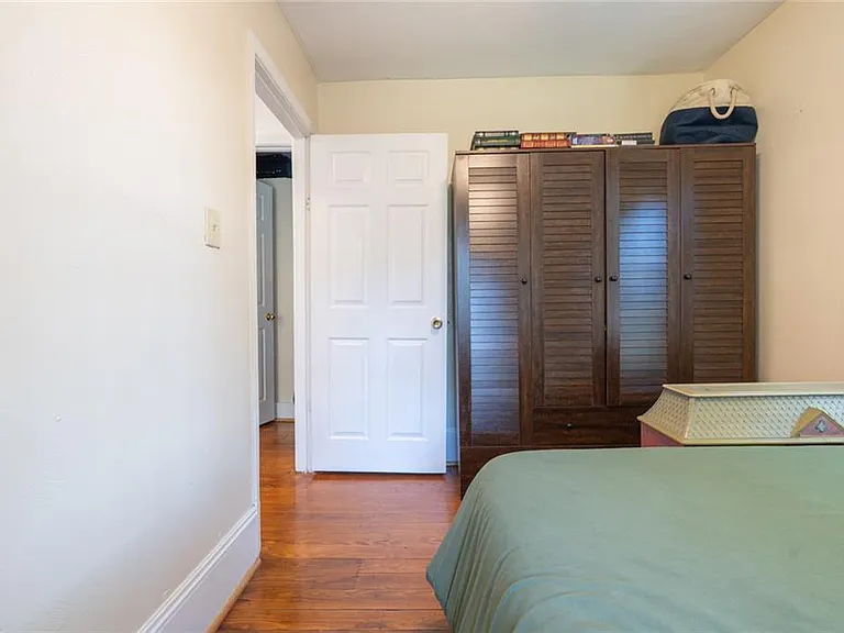 1519 Mathews Ter — Photo 12