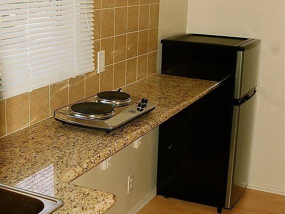 3rd image of 1329 Federal Ave Unit A