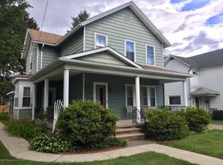 320 Main St, Peckville, PA 18452