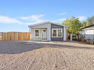 375 W Venice Way, Paulden, AZ 86334