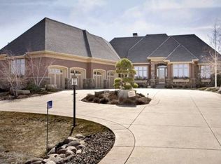 8015 Covered Bridge Rd, Prior Lake, MN 55372