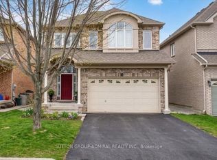10 Usherwood St, Aurora, ON L4G7W6