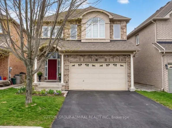 10 Usherwood St, Aurora, ON L4G 7W6