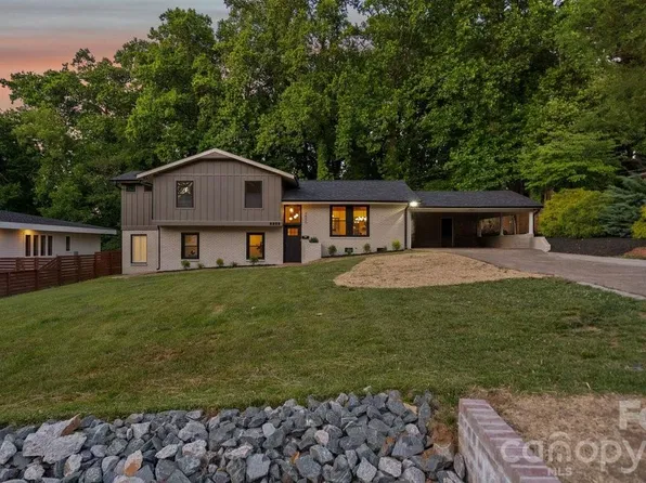 3400 Campbell Dr, Charlotte, NC 28205
