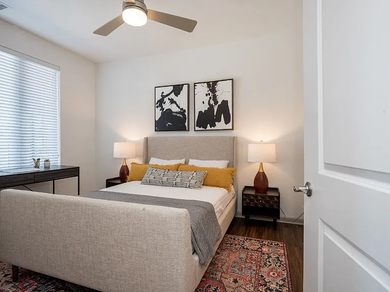 East 51 At Rocketts Landing — Photo 31