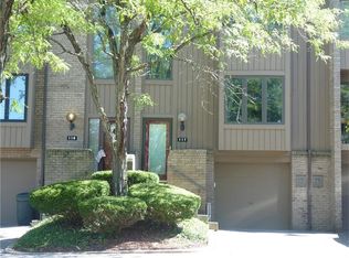 117 Locust Ct, Pittsburgh, PA