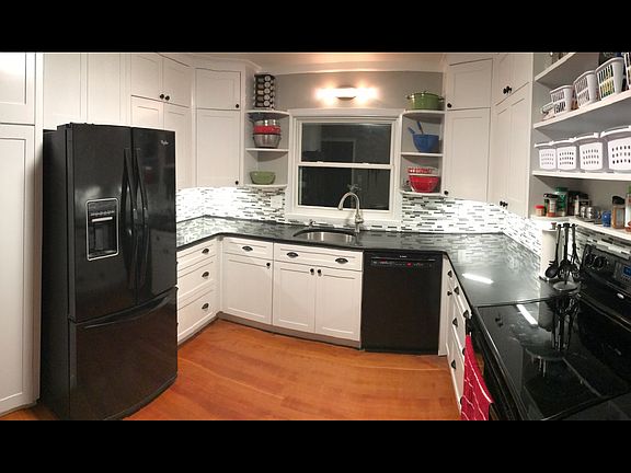 Panoramic Kitchen