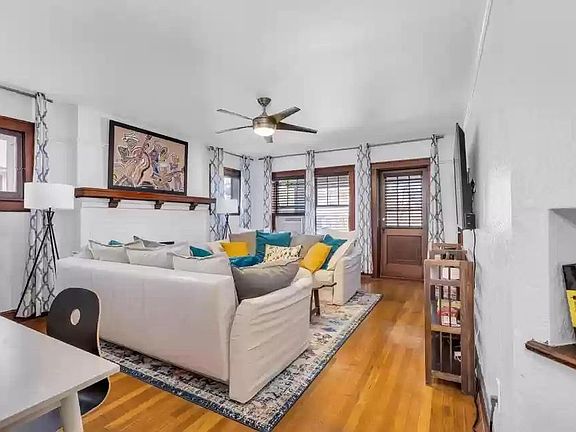4th image of 712 Forest Ave APT 1