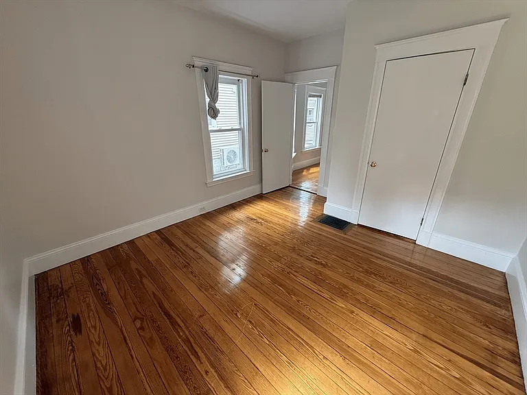 65 Rogers Ave #1 — Photo 10