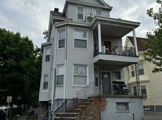 210 17th Ave FLOOR 2, Paterson, NJ