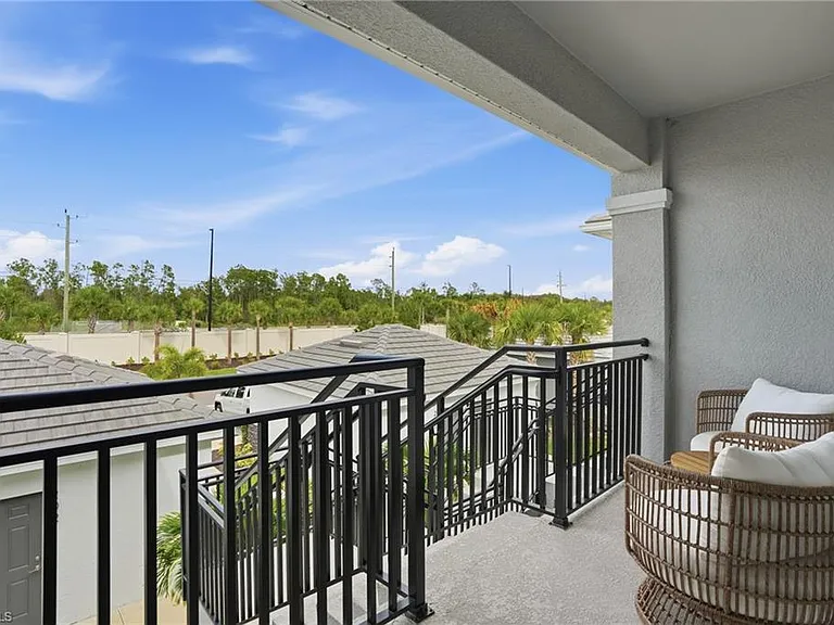 11851 Venetian Lagoon Dr #202 — Photo 2