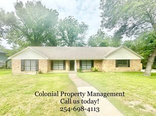 4801 Arrowhead Dr, Temple, TX 76502