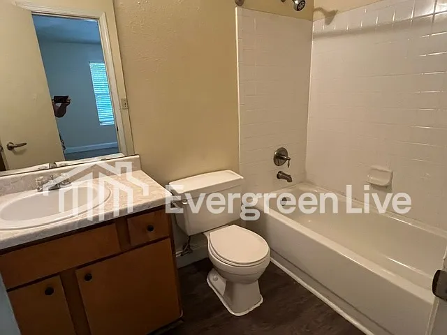 103 Pembroke Ct — Photo 9