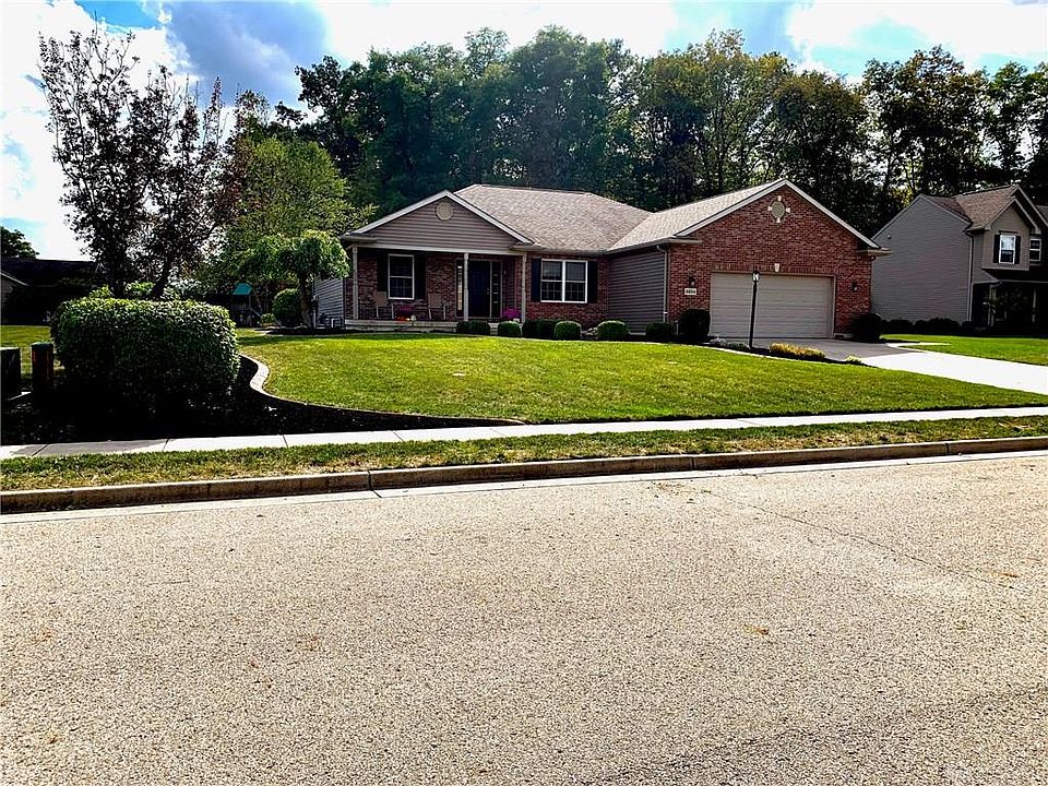 1st image of 2854 Amberwood Dr