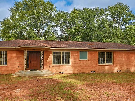 2nd image of 3501 Eastmoor Dr