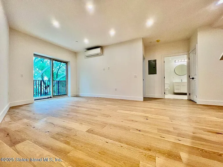 3865 Amboy Rd #3F — Photo 17