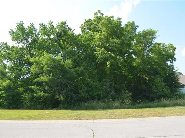 6854 N Norton Ave, Kansas City, MO 64119