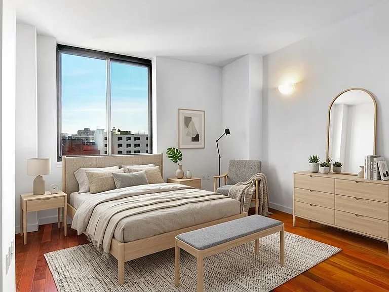 1473 5th Ave #8A — Photo 3