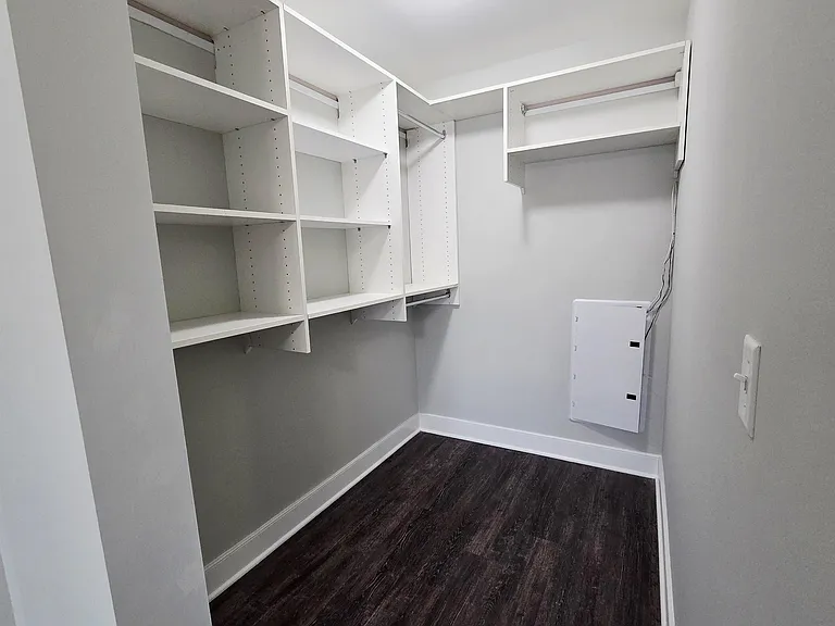 235 Ridge Rd #2D — Photo 4