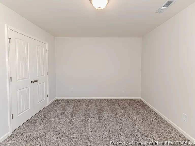 87 Onslow Ct — Photo 27