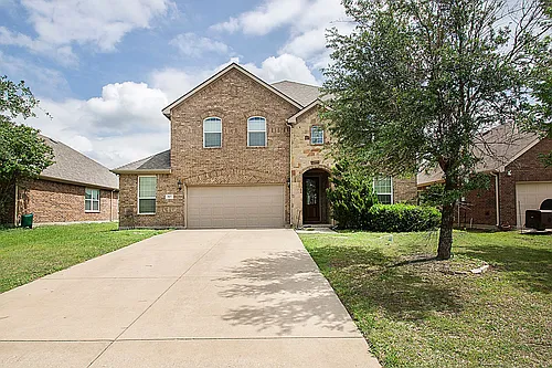 917 Swan Ridge Dr Photo 1