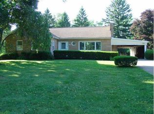 102 Upper Ferry Rd, Ewing, NJ 08628