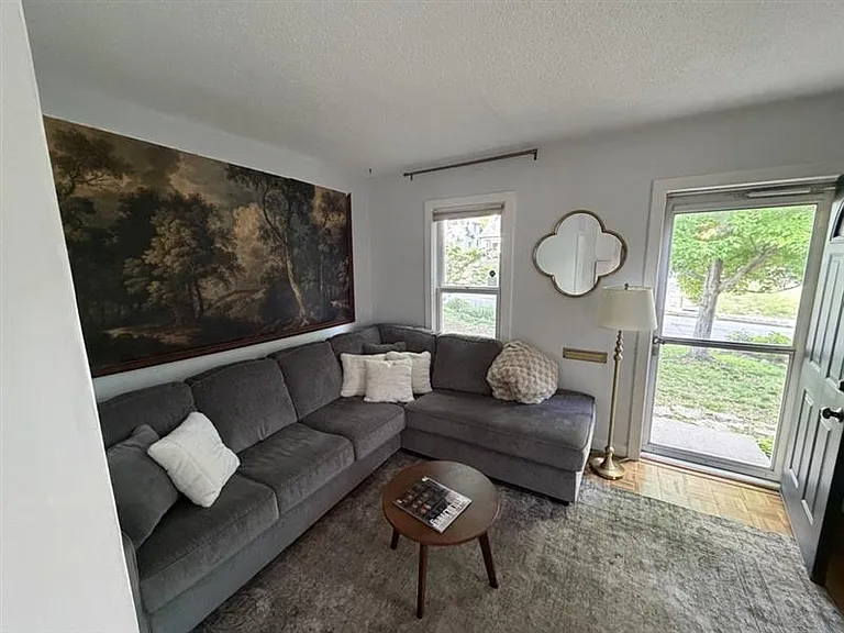 4608 Xerxes Ave S — Photo 5