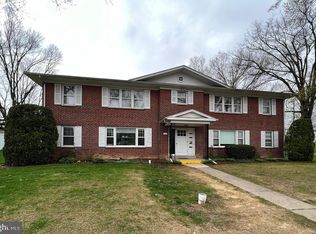 19 Round Hill Rd APT A, Camp Hill, PA 17011