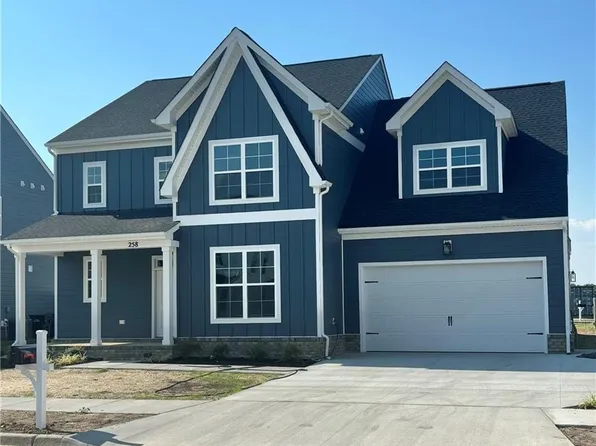 258 McCormick Dr, Suffolk, VA 23434