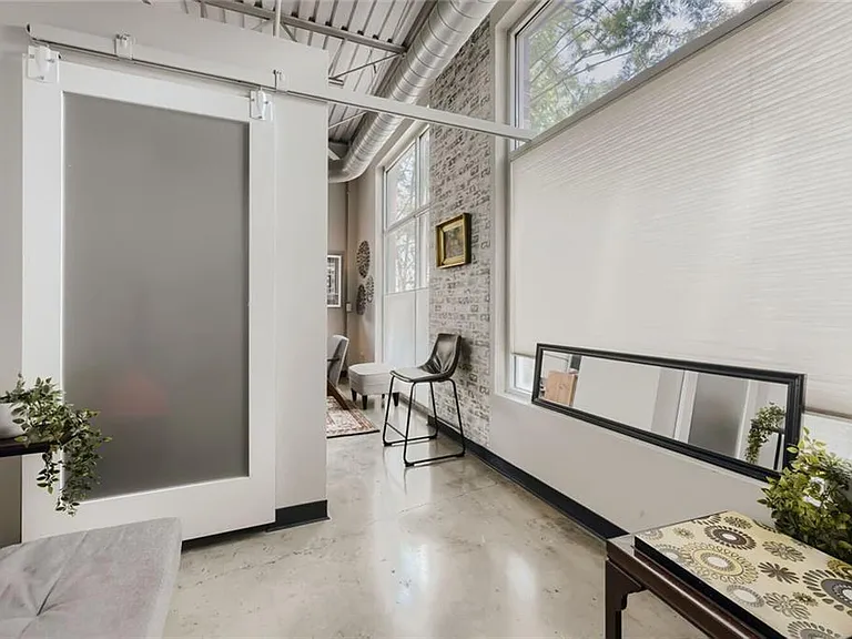 5200 Peachtree Rd #3208 — Photo 6