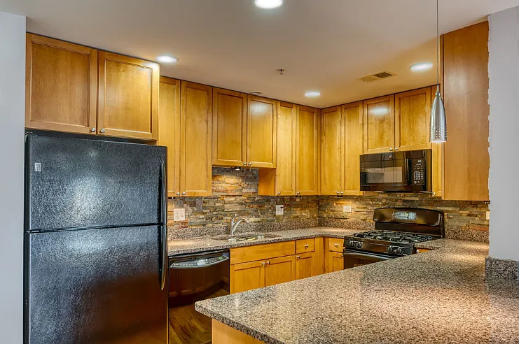7707 W Westwood Dr #3B — Photo 4