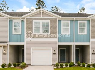 581 Cherry Ridge Dr, Orange Park, FL 32065