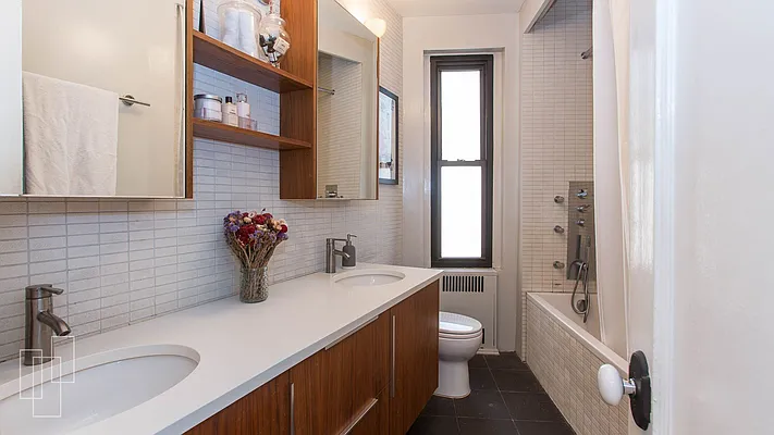 Sold by Garfield Realty  | media 21