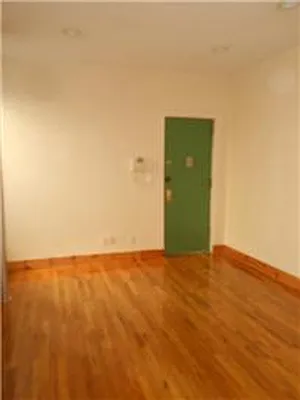 Rented by RA Partners | media 27
