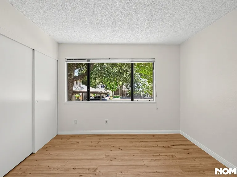 5335 Argos St — Photo 29