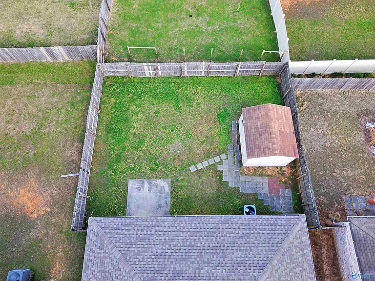 202 Sagebrook Dr — Photo 32