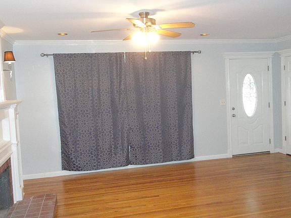 Main room - window to front