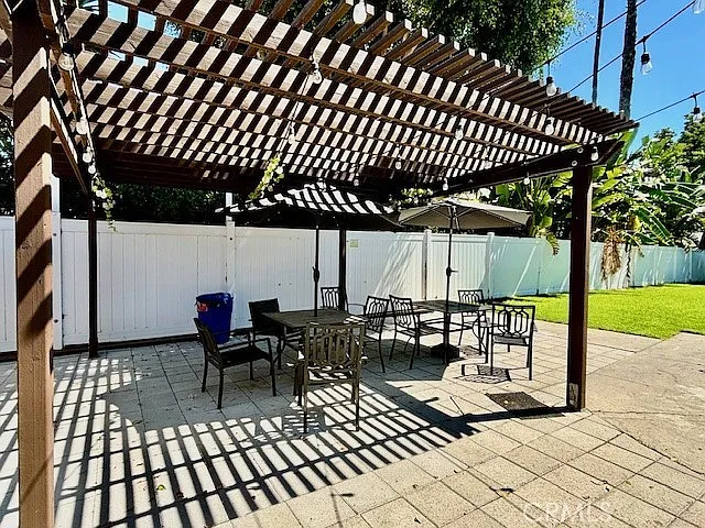 1835 W Crestwood Ln #1 — Photo 15