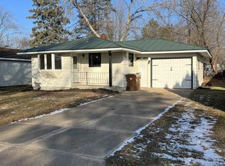 516 Wadleigh St, Stevens Point, WI 54481