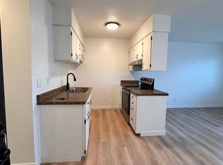 1615 E 10th St #12, The Dalles, OR