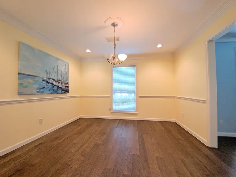 139 Haversham Dr — Photo 10