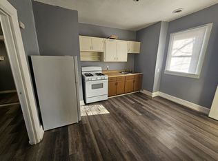 927 Marquette St #2, Racine, WI 53404