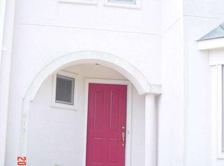 615 Stoney Spring Dr, Baltimore, MD 21210