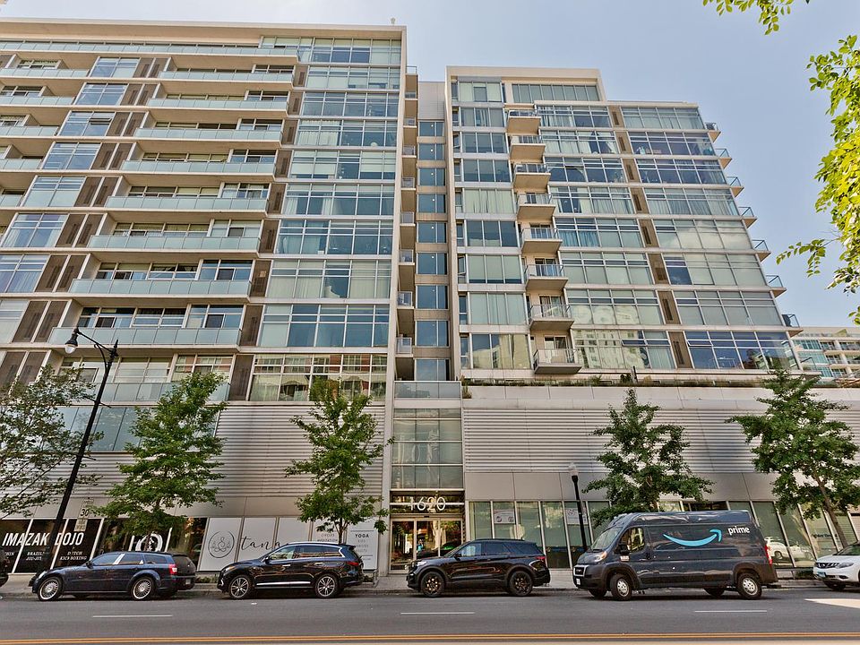 1st image of 1620 S Michigan Ave #92O