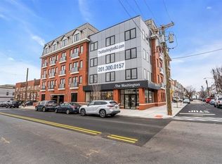 345 Avenue A #407, Bayonne, NJ 07002