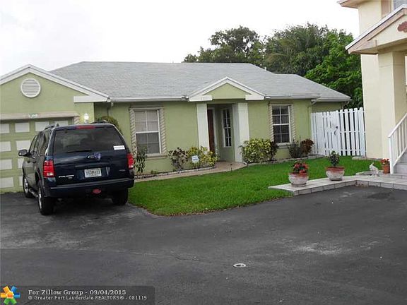 2nd image of 6011 Woodland Point Dr