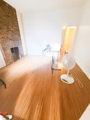 Rented by Abba Realty Associates INC | media 10