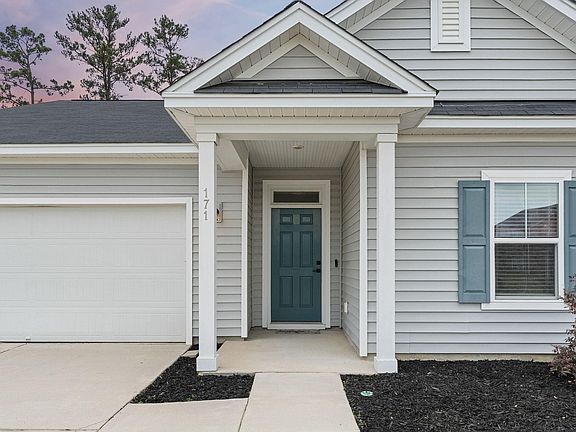 4th image of 171 Lucca Dr