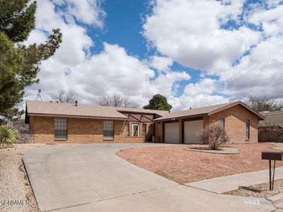 1221 Southridge Dr, Las Cruces, NM, 88005
